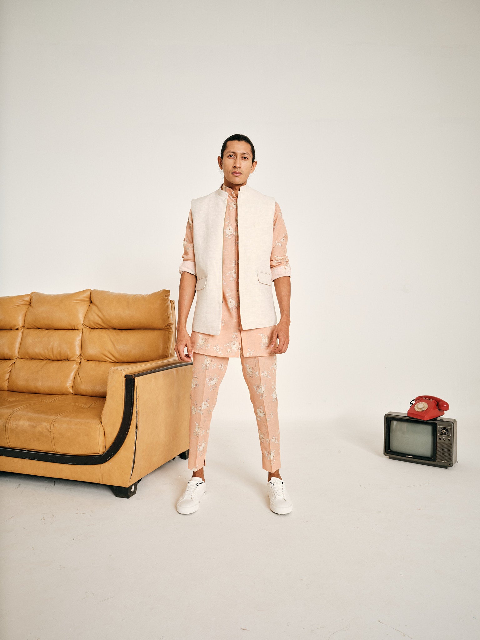 Pink Gulab Linen Kurta Pajama Set & Cosmic Latte Cotton Linen Bandi