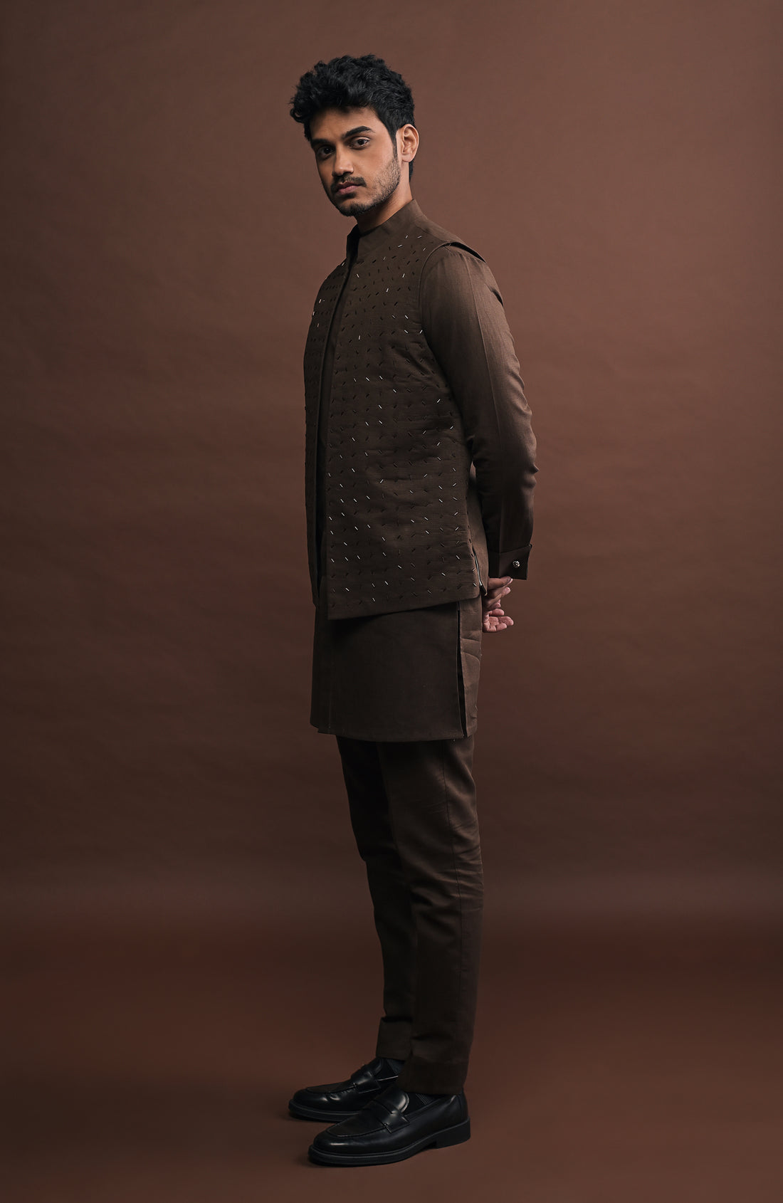 Mocha Embroidered Bandi