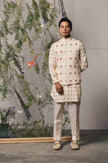 CHERRY PICCOLO KURTA PAJAMA WITH CHERRY PALMA EMBROIDERED BANDI