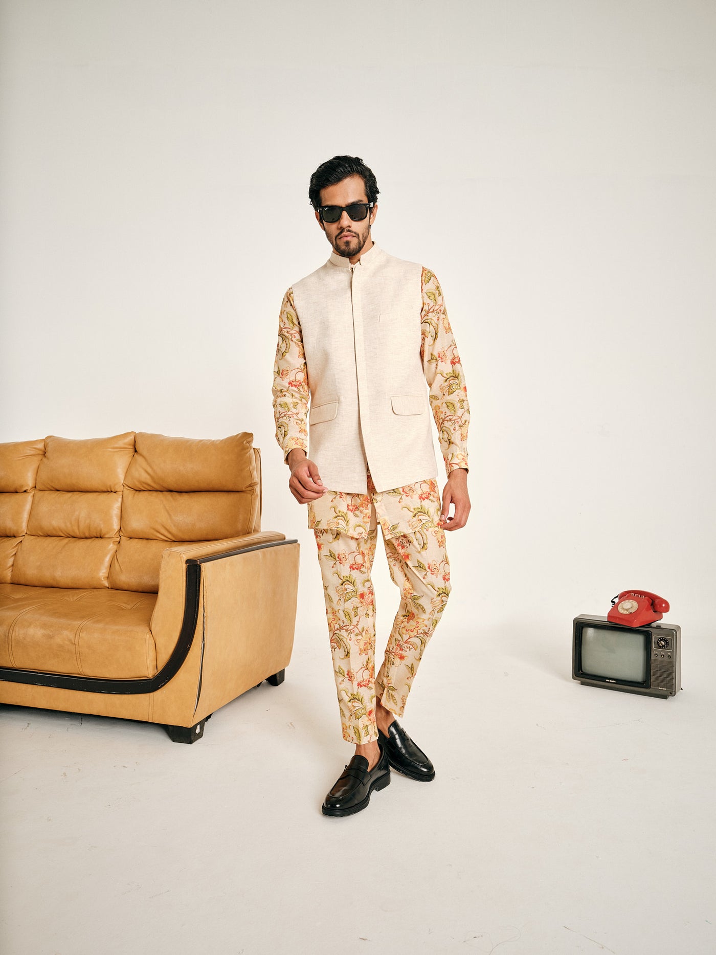 Ivory Floral Rhapsody Kora Chanderi Kurta Pajama Set & Cosmic Latte Cotton Linen Bandi