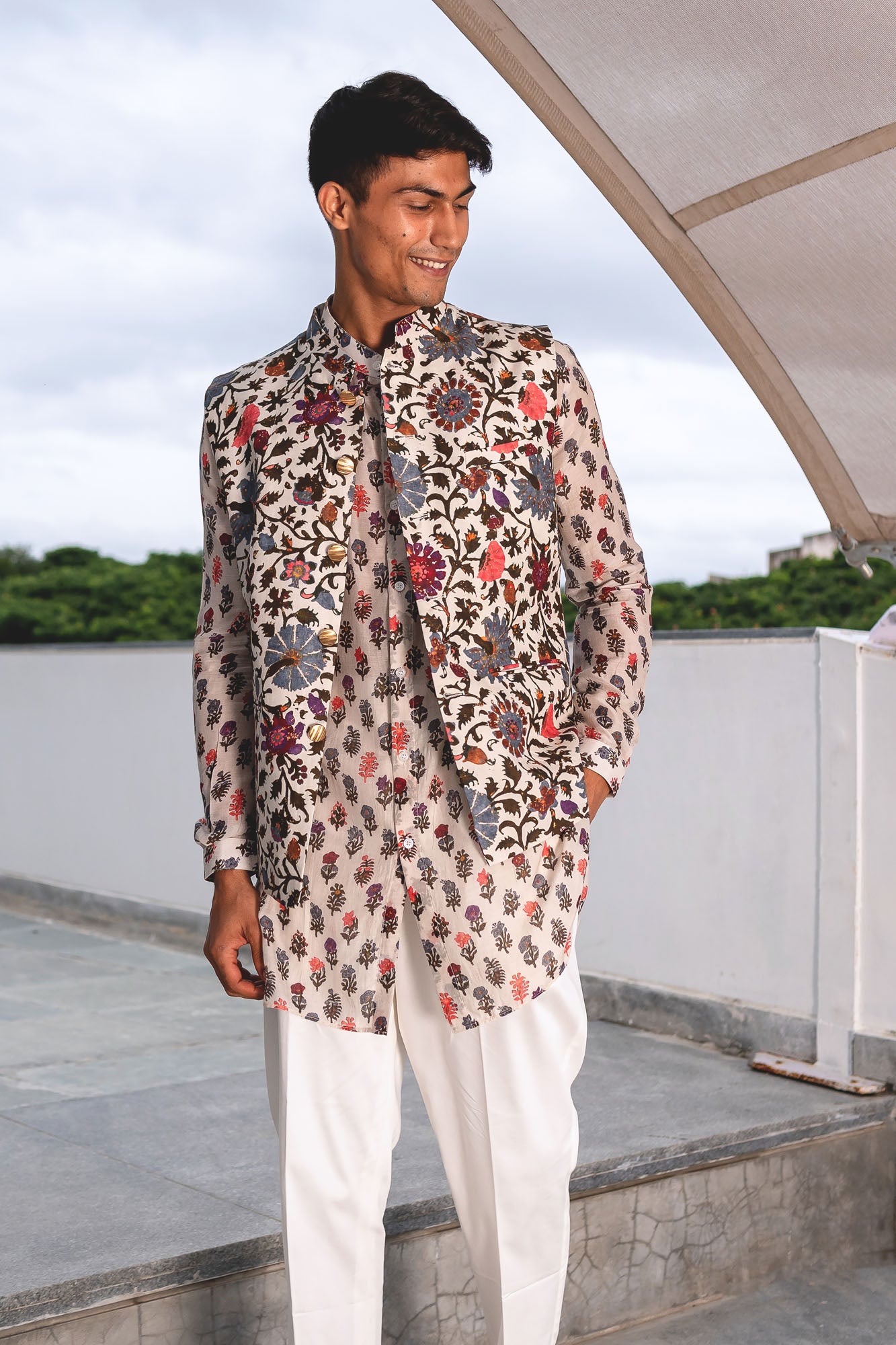 The Pearl Flora Cotton Kurta Pajama Set with Pearl Ren Bandi