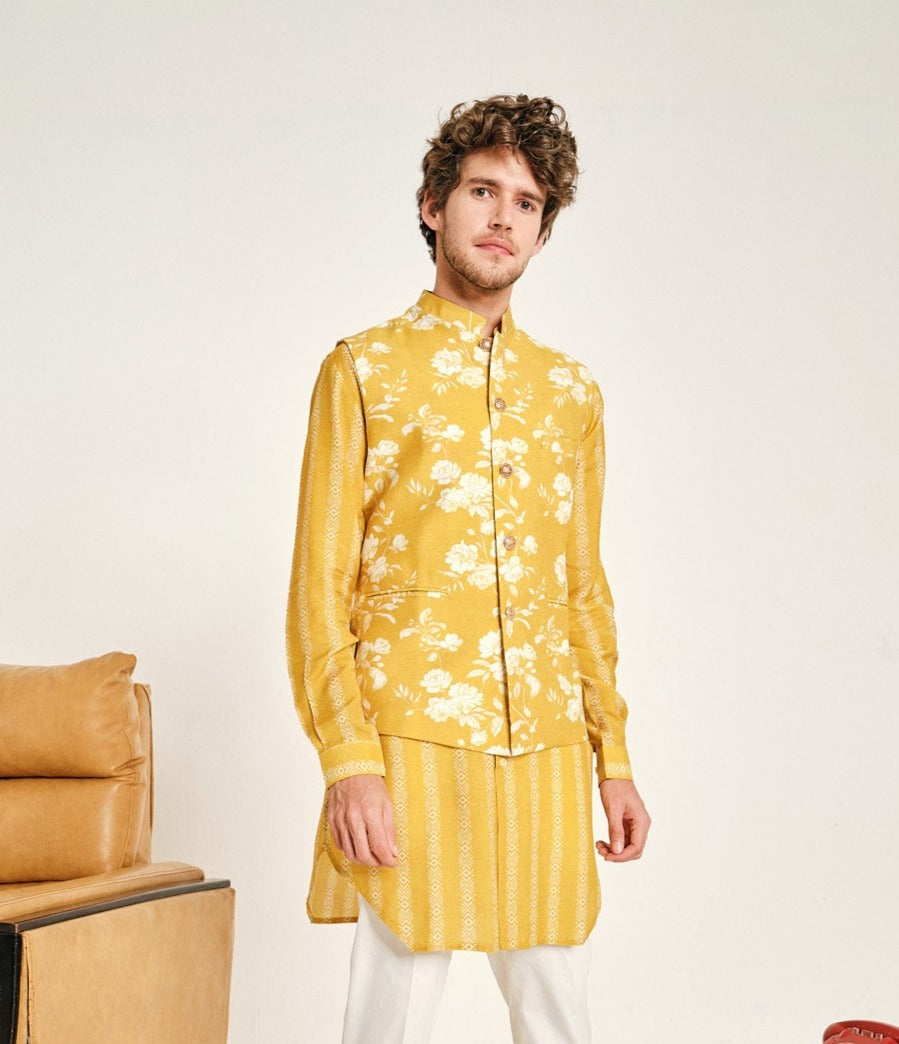 White Rose Yellow Bandi
