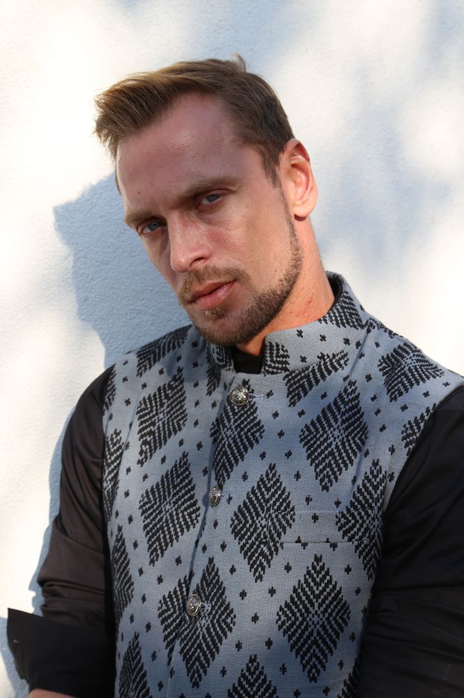 GRAY COTTON BANDI WITH BLACK THREAD WEAVE